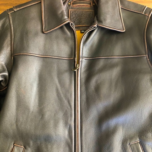 Leather jacket - Picture 5 of 5